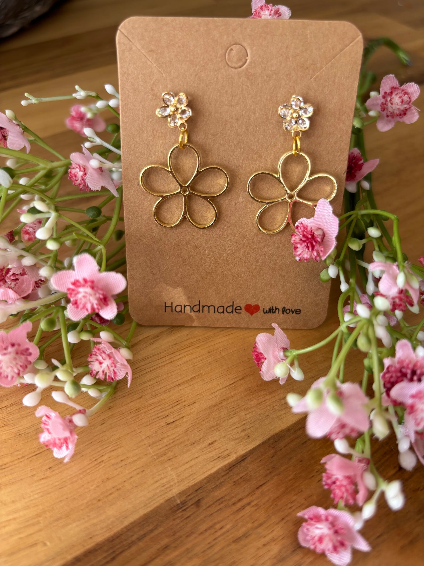 NEW! Gold flower drop earrings