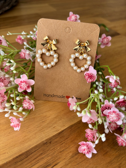 NEW! Gold and pearl heart drop earrings